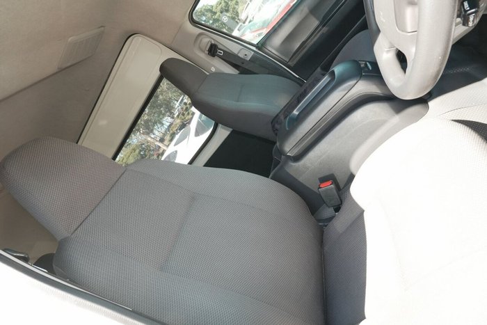 2018 Toyota Hiace Commuter