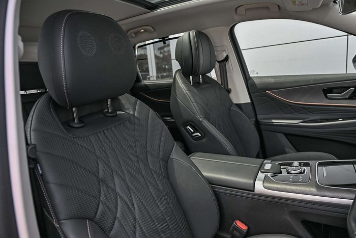 2025 Jaecoo J8 Track