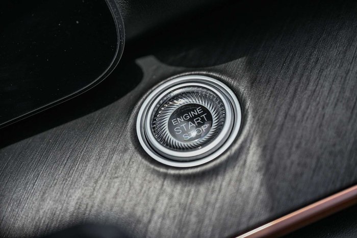 2025 Jaecoo J8 Track