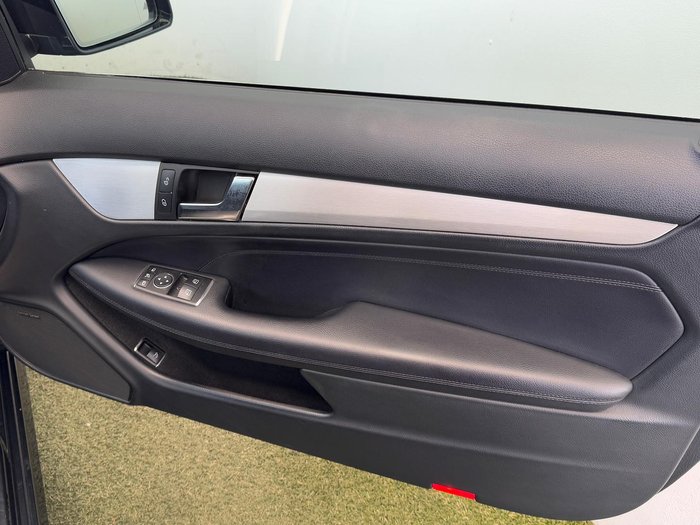 2012 Mercedes-Benz C-Class C250 BlueEFFICIENCY