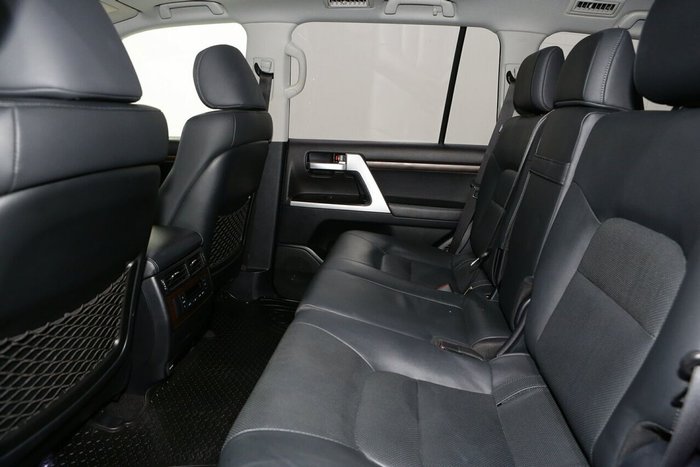 2019 Toyota Landcruiser VX