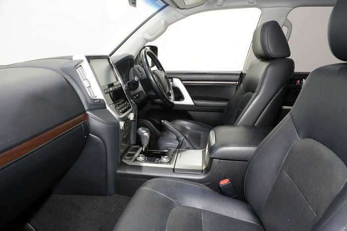 2019 Toyota Landcruiser VX