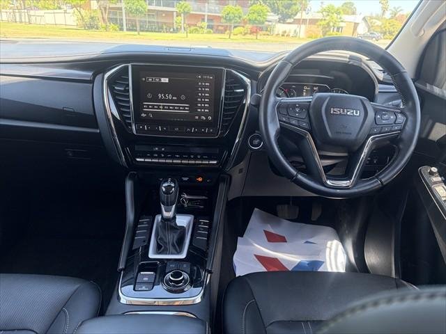 2023 Isuzu MU-X LS-T