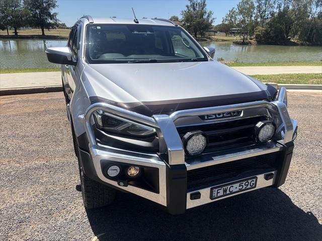 2023 Isuzu MU-X LS-T