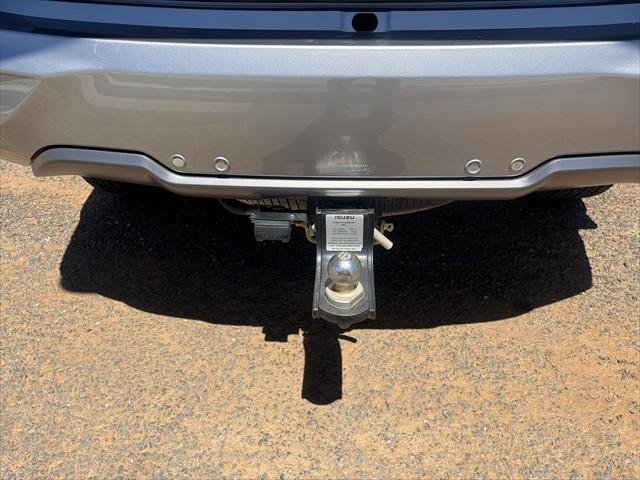 2023 Isuzu MU-X LS-T