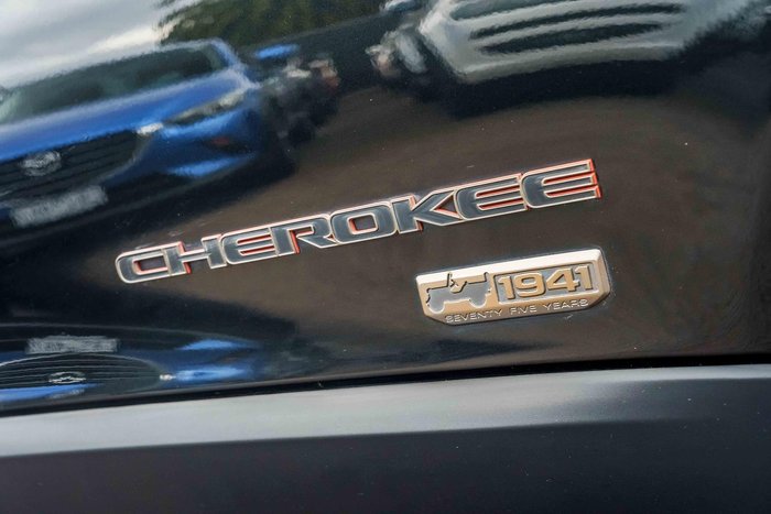 2016 Jeep Cherokee 75th Anniversary