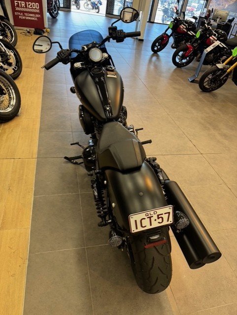 2023 Indian 2023 Indian 1900CC Sport Chief BLACK SMOKE
