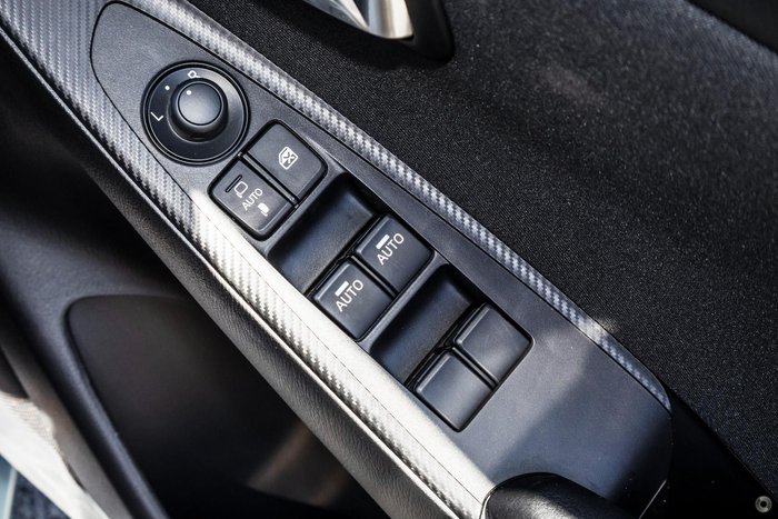 2025 Mazda 2 G15 Evolve