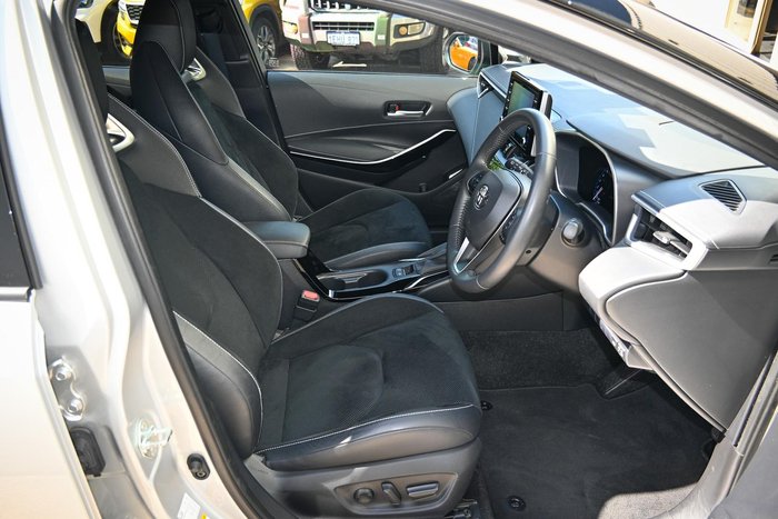 2020 Toyota Corolla ZR Hybrid