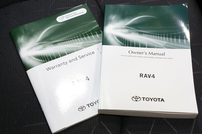 2024 Toyota RAV4 GXL