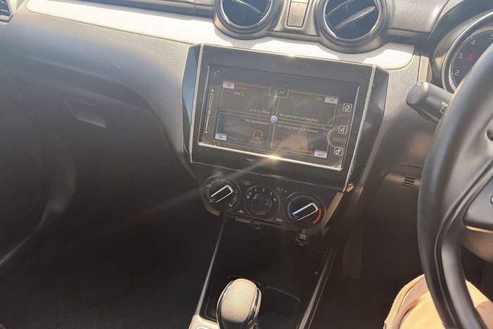 2019 Suzuki Swift GL Navigator AZ