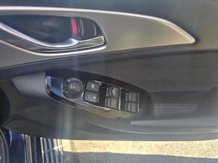 2018 Mazda 3 Neo Sport BN Series Blue