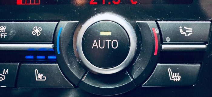 2012 BMW 7 Series 730d F01 MY12.5 Black