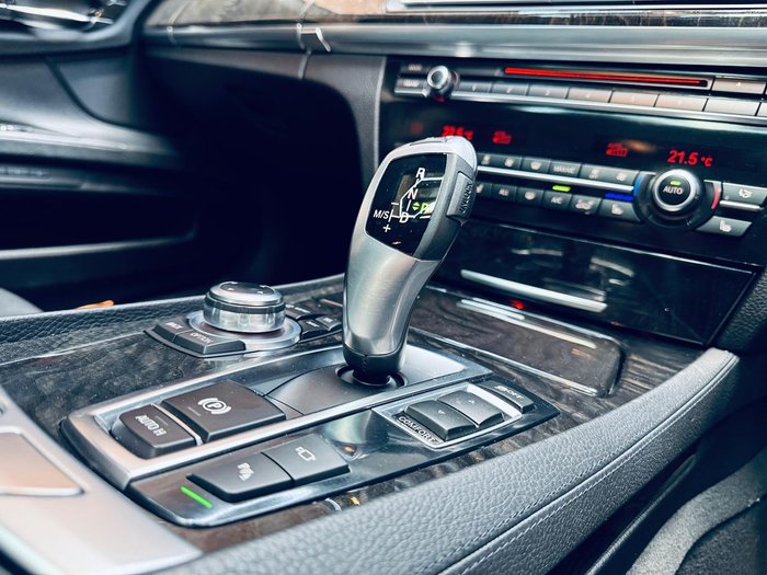 2012 BMW 7 Series 730d