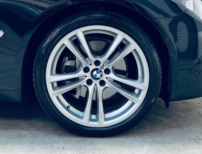 2012 BMW 7 Series 730d F01 MY12.5 Black