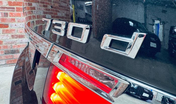 2012 BMW 7 Series 730d F01 MY12.5 Black