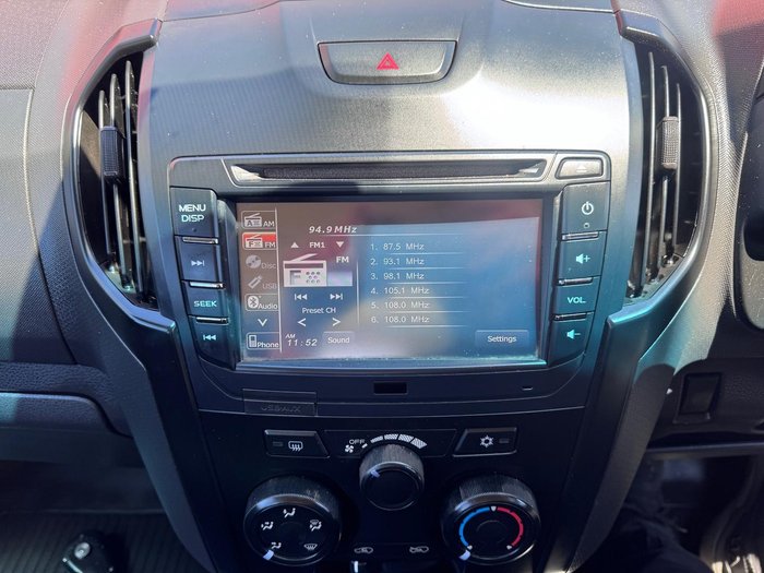 2018 Isuzu D-MAX SX MY17 4X4 Dual Range Splash White