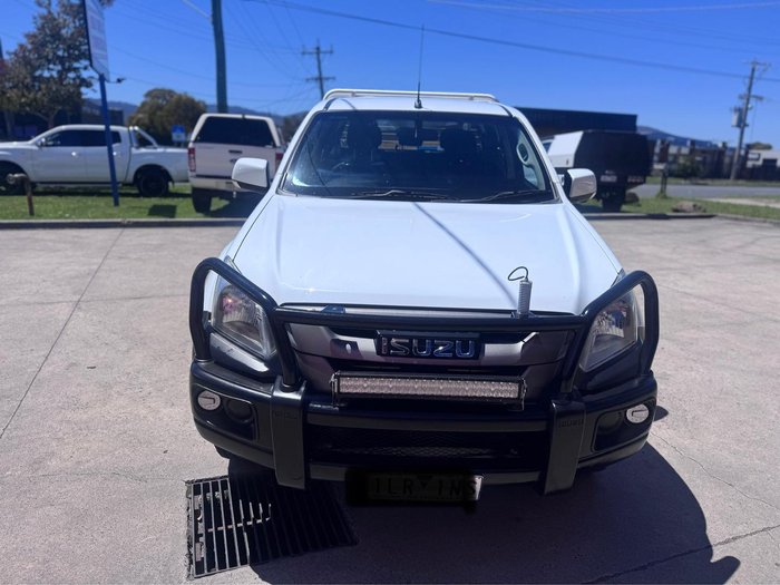 2018 Isuzu D-MAX SX MY17 4X4 Dual Range Splash White