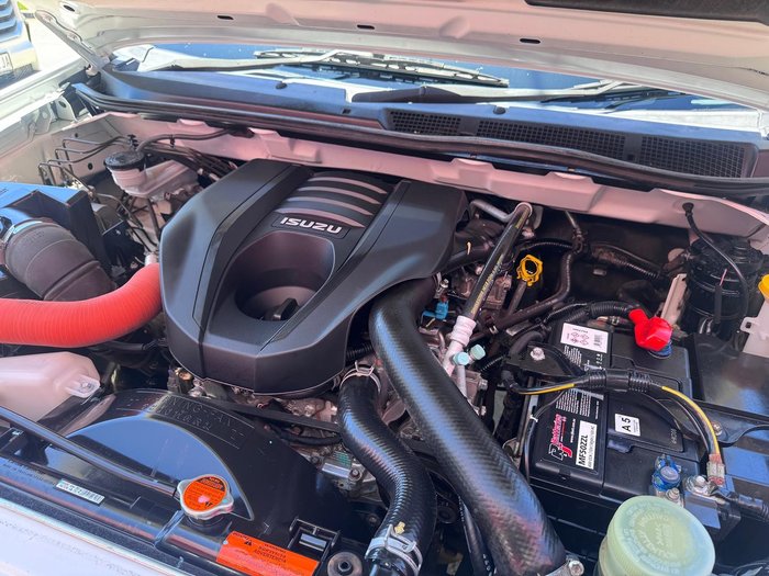 2018 Isuzu D-MAX SX MY17 4X4 Dual Range Splash White