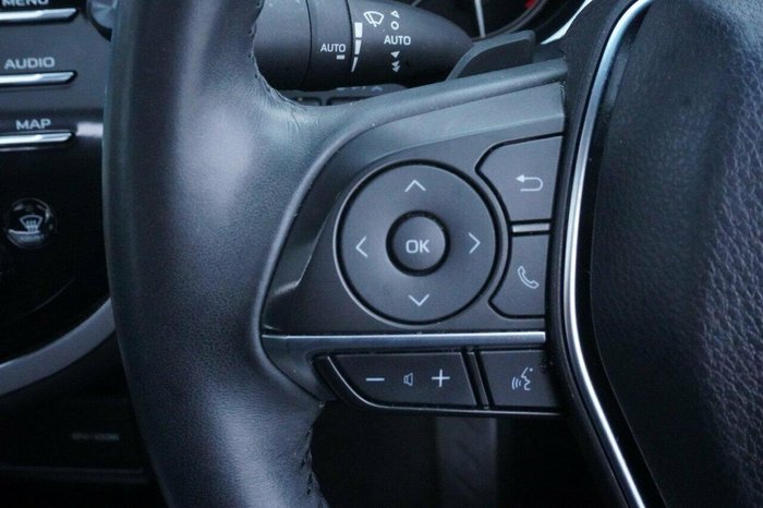 2019 Toyota Camry SL