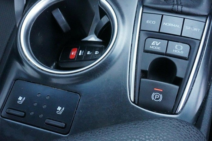 2019 Toyota Camry SL