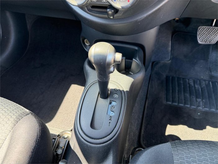 2012 NISSAN MICRA ST