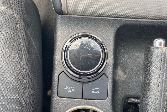 2021 Mitsubishi Triton GLS