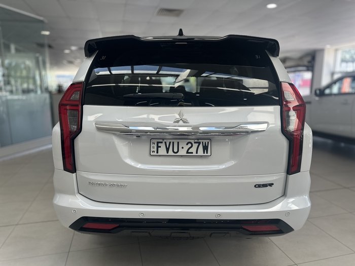 2022 Mitsubishi Pajero Sport GSR