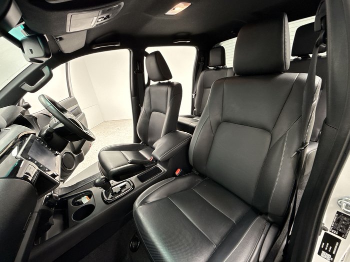 2023 Toyota Hilux Rogue