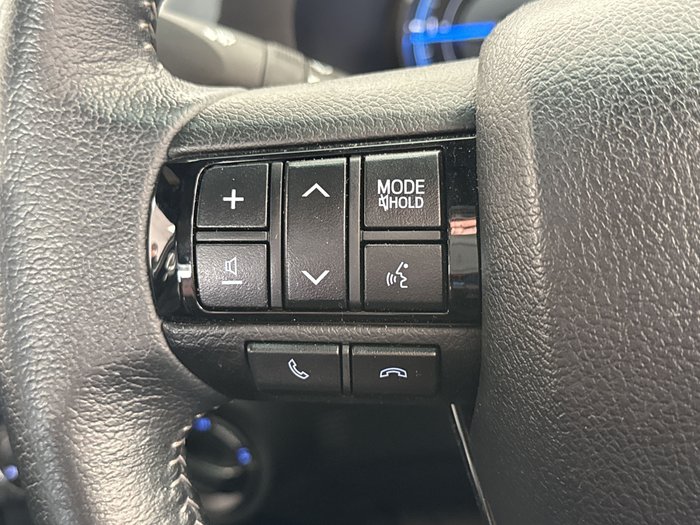 2023 Toyota Hilux Rogue