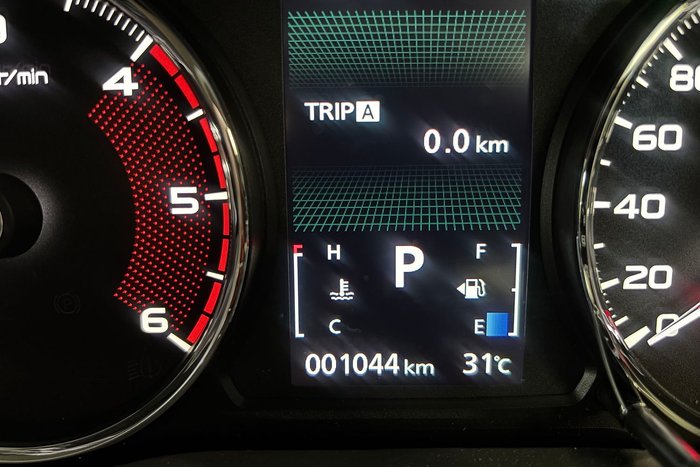 2024 Mitsubishi Pajero Sport GLS