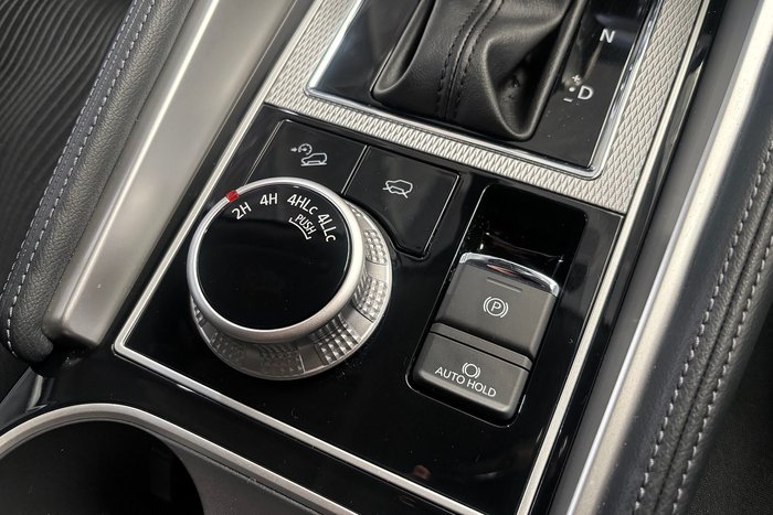 2024 Mitsubishi Pajero Sport GLS