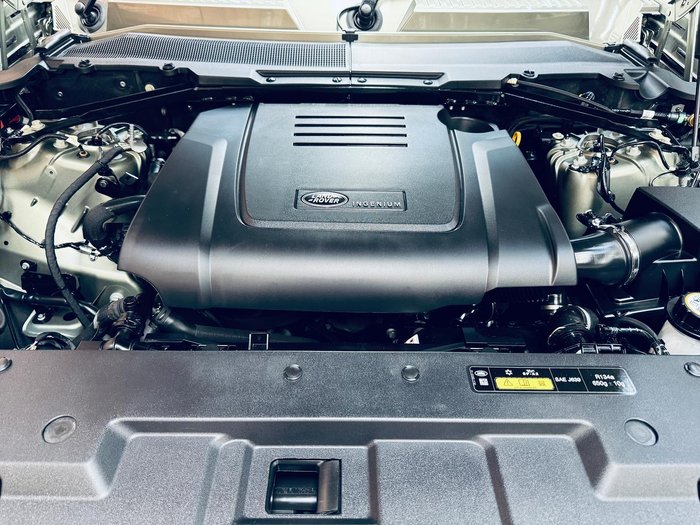 2021 Land Rover Defender 90 P300 S L663 MY22 AWD Pangea Green