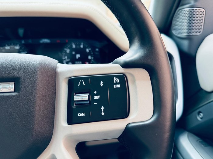 2021 Land Rover Defender 90 P300 S L663 MY22 AWD Pangea Green