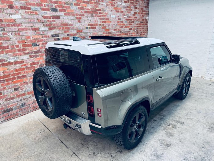 2021 Land Rover Defender 90 P300 S L663 MY22 AWD Pangea Green