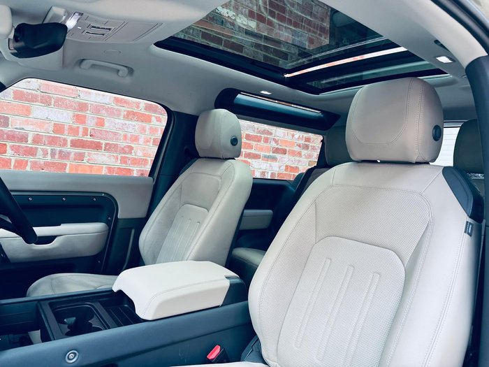 2021 Land Rover Defender 90 P300 S L663 MY22 AWD Pangea Green