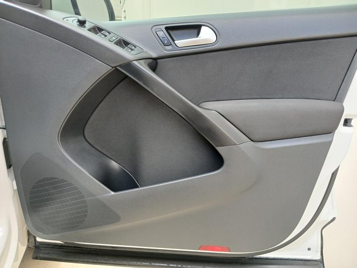 2012 Volkswagen Tiguan 118TSI 5N MY12.5 Candy White