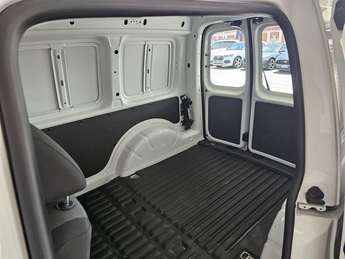 2020 Volkswagen Caddy TSI220