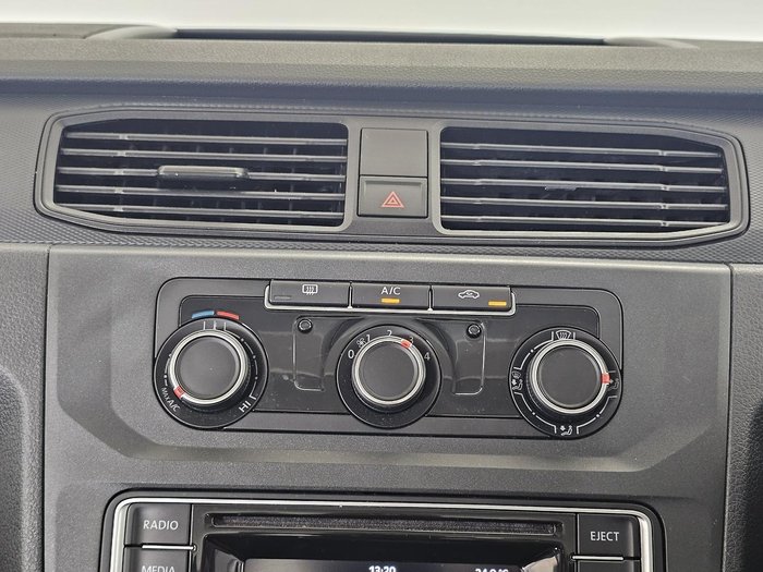 2020 Volkswagen Caddy TSI220