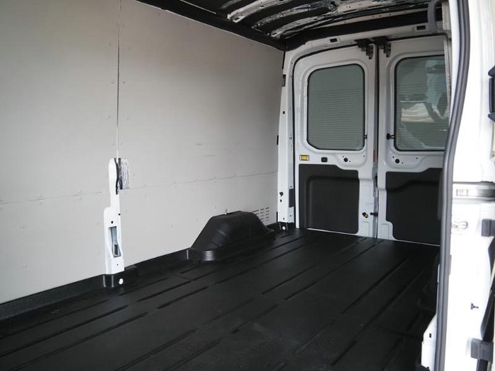 2023 Ford E-Transit 420L