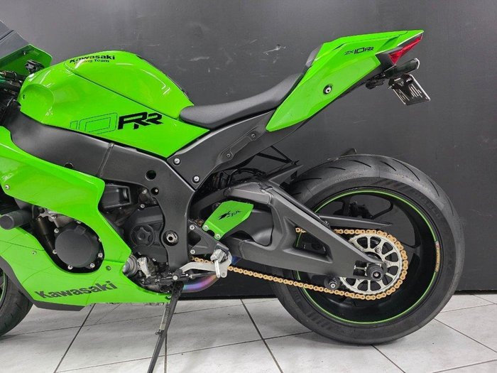 2021 Kawasaki NINJA ZX-10R Green