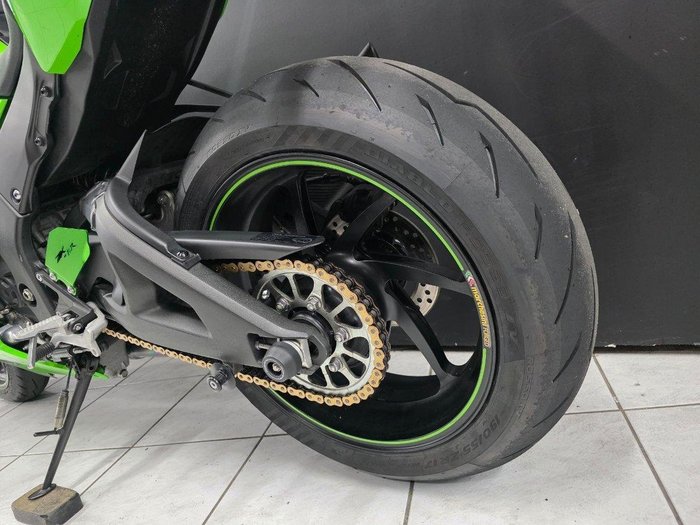 2021 Kawasaki NINJA ZX-10R Green