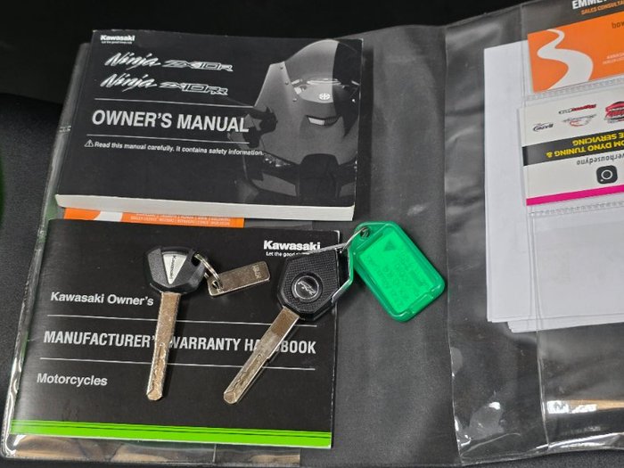 2021 Kawasaki NINJA ZX-10R Green