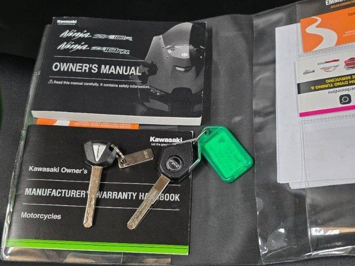 2021 Kawasaki NINJA ZX-10R Green