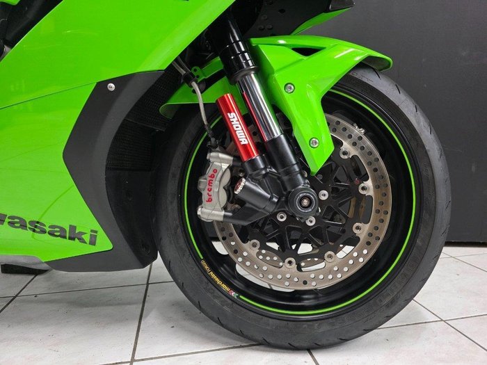2021 Kawasaki NINJA ZX-10R Green