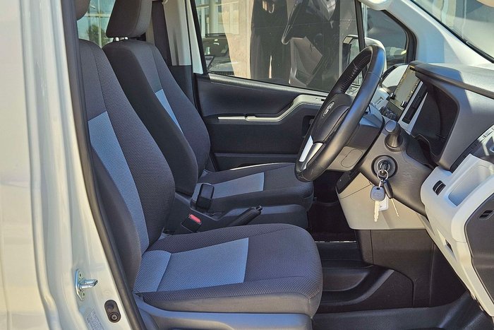 2019 Toyota Hiace Commuter