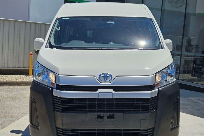 2019 Toyota Hiace Commuter