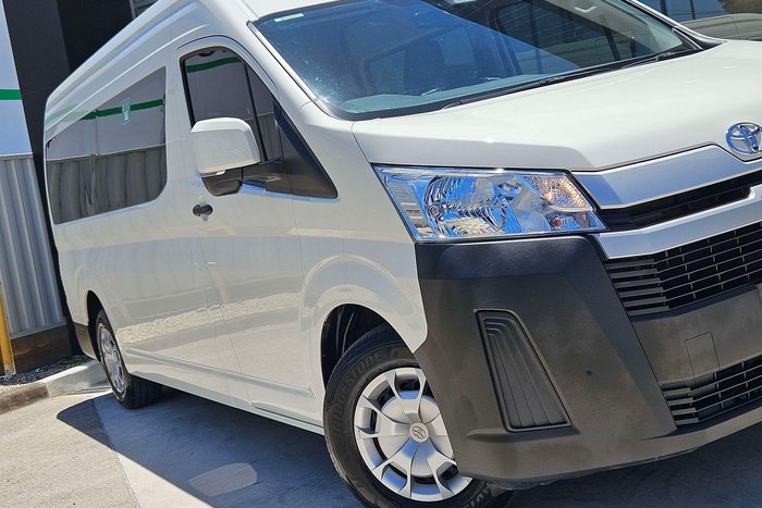 2019 Toyota Hiace Commuter