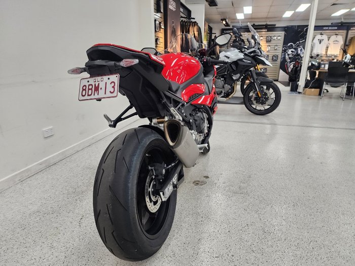 2024 BMW Motorrad S 1000 RR RACE Red