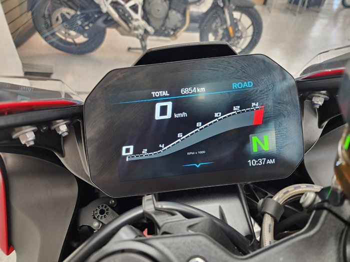 2024 BMW Motorrad S 1000 RR RACE Red